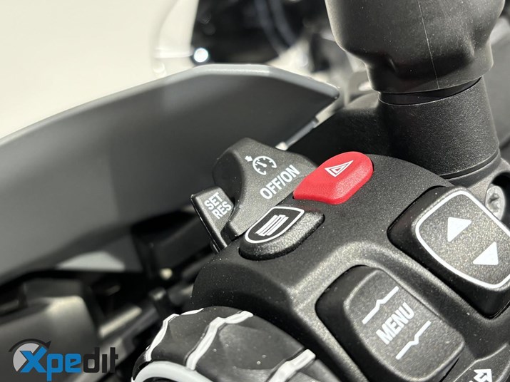 BMW R 1300 GS BMW R 1300 GS